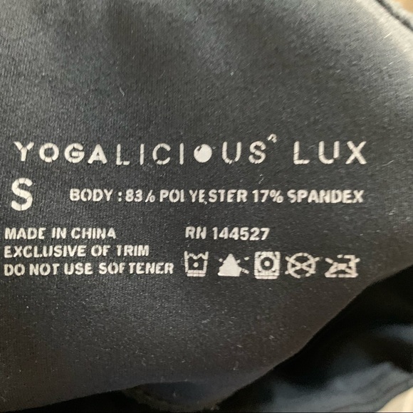 Yogalicious Lux Black Cropped Leggings - Picture 2 of 2